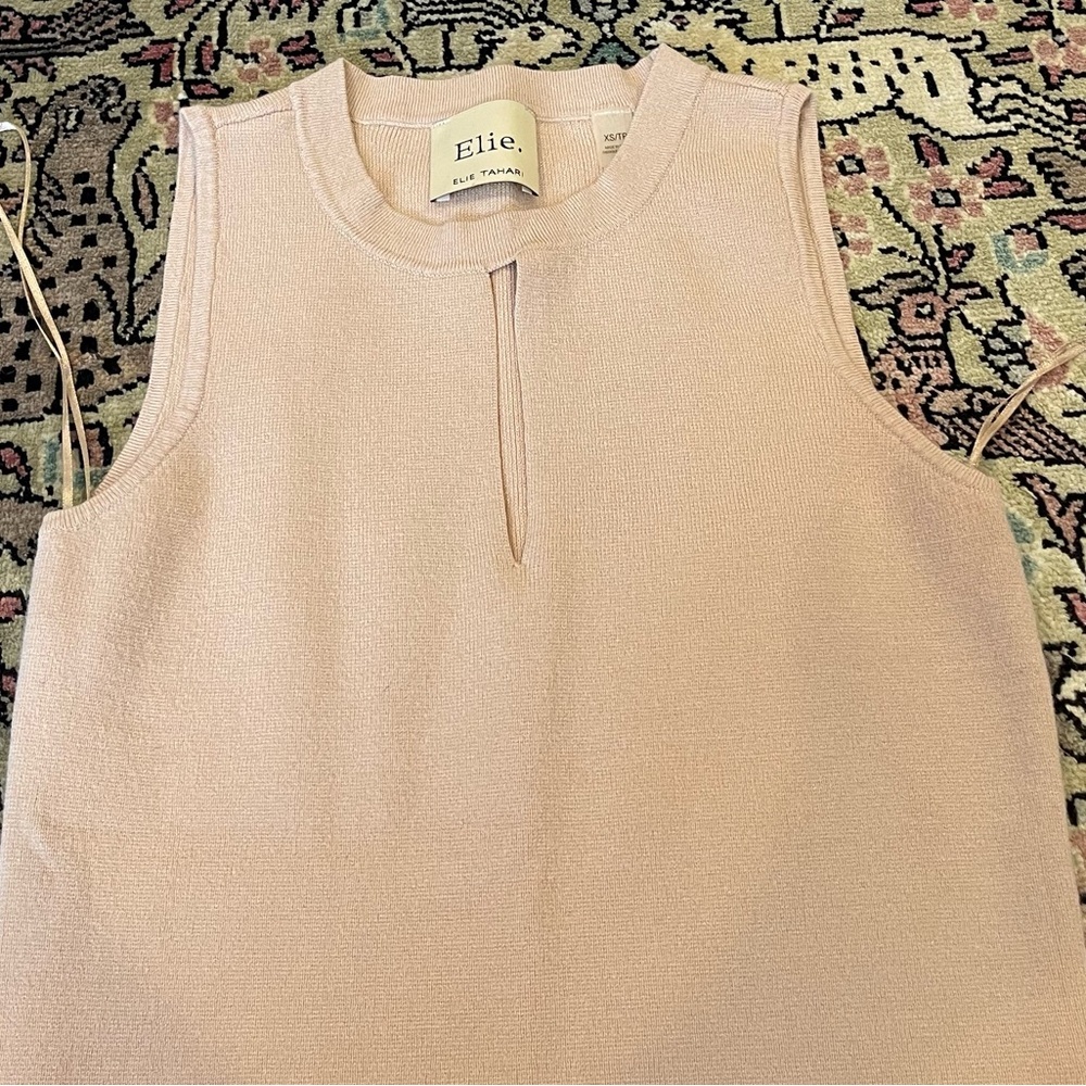 Ellie Tahari Tan Front Slit Tank Top Size XS - Picture 5 of 7